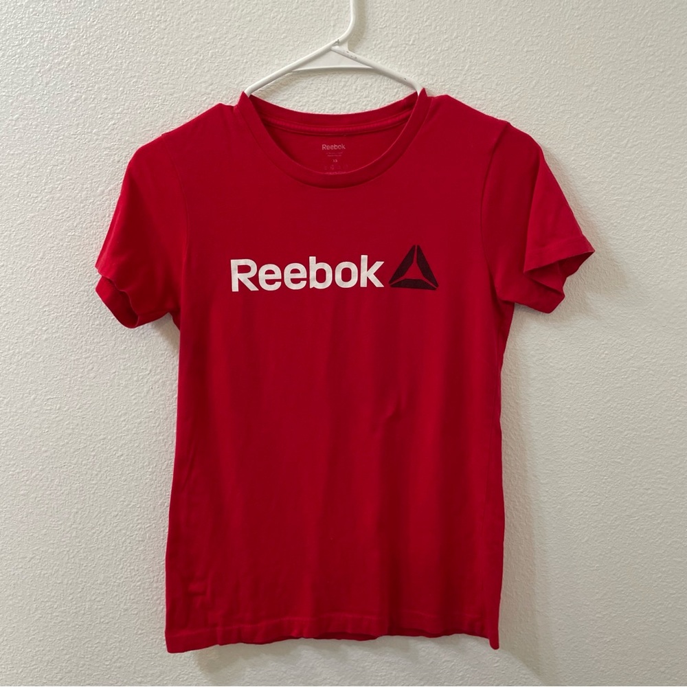 Reebok graphic t shirt red xs - Picture 1 of 4
